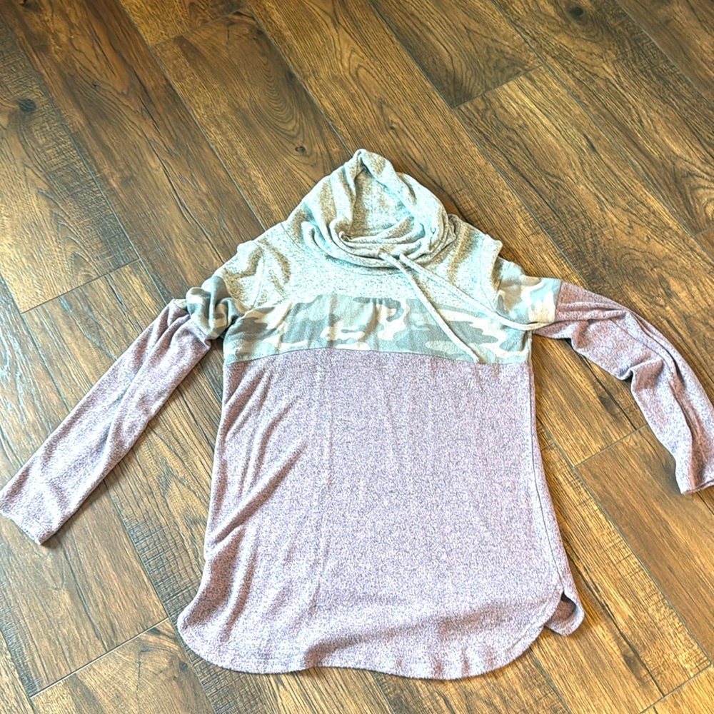 Market Spruce soft sweater